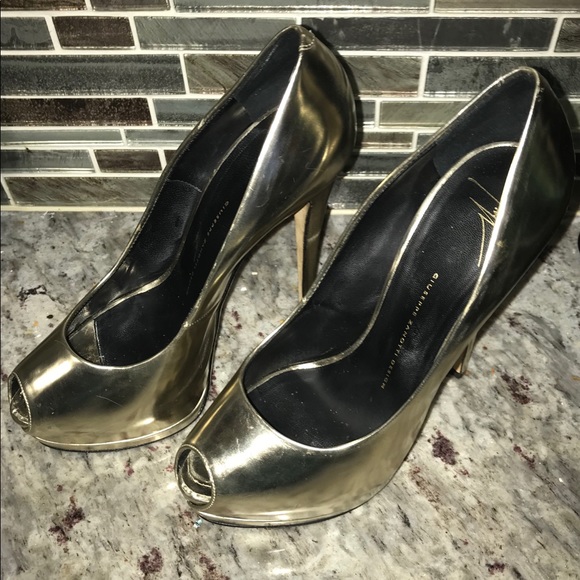 Gold Giuseppe Zanotti Platform Pumps - Picture 3 of 8
